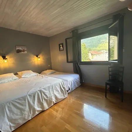L'oustalet De La Source - Cozy House With Mountain View بيت للعطل